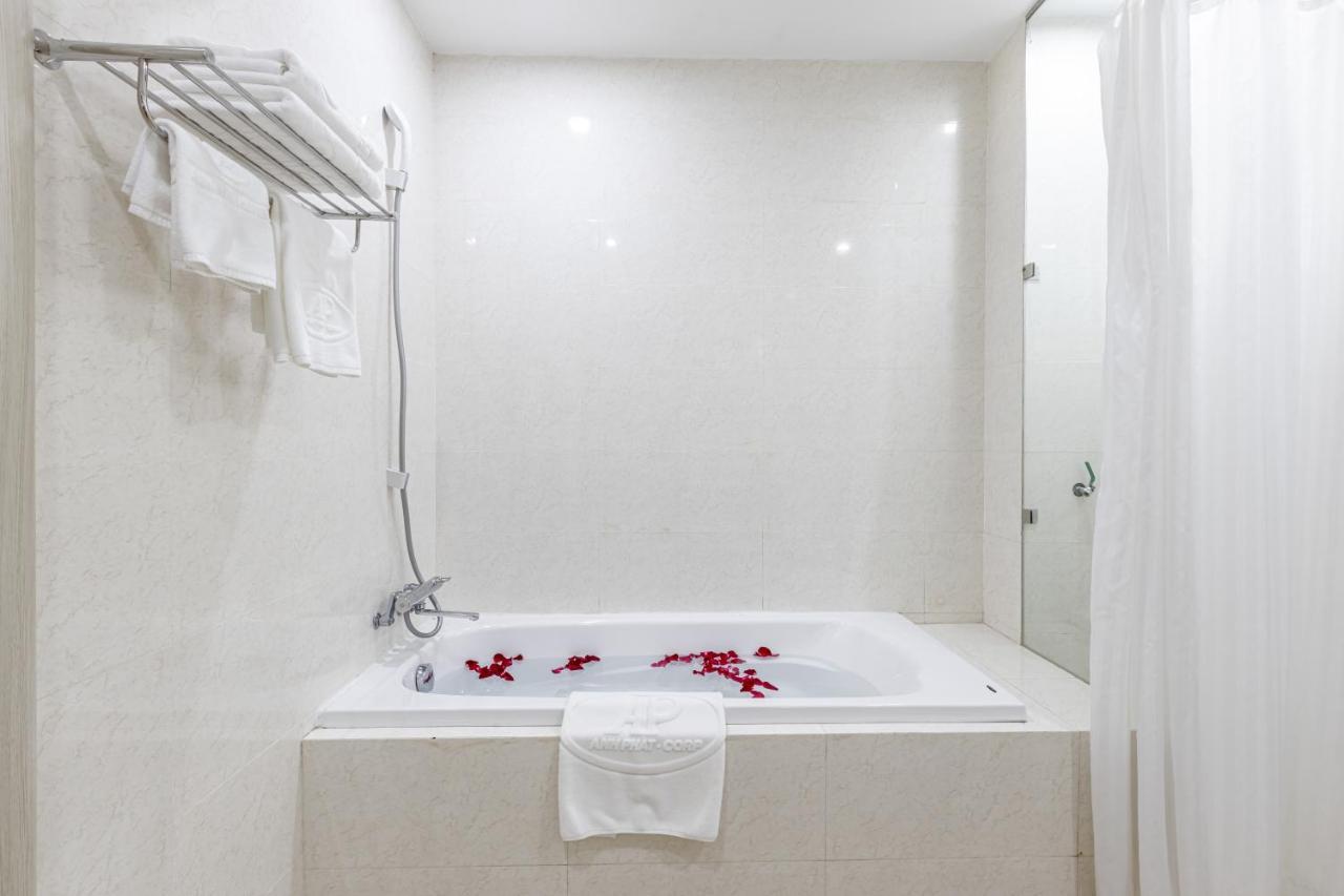 Anh Phat Resort Tinh Gia Экстерьер фото